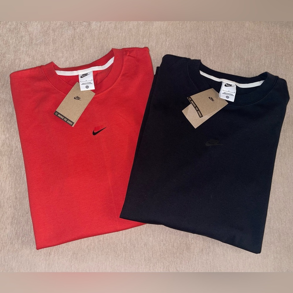 2 Men Nike Shirts